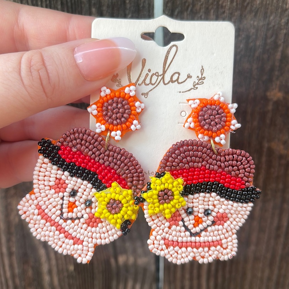 Scarecrow beaded earrings
